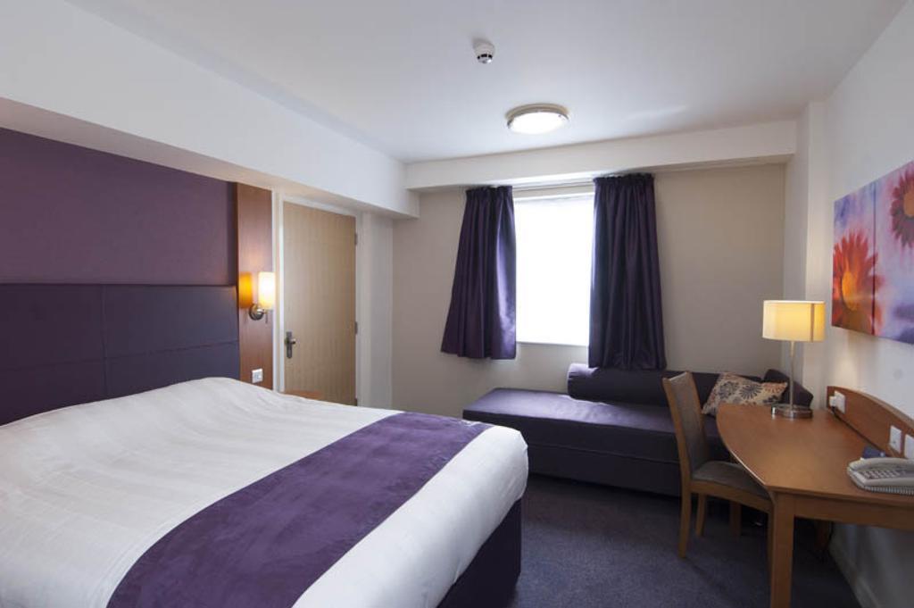 Dundee East Premier Travel Inn Camera foto