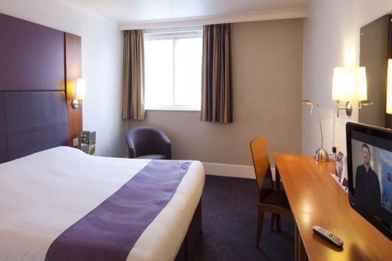 Dundee East Premier Travel Inn Esterno foto